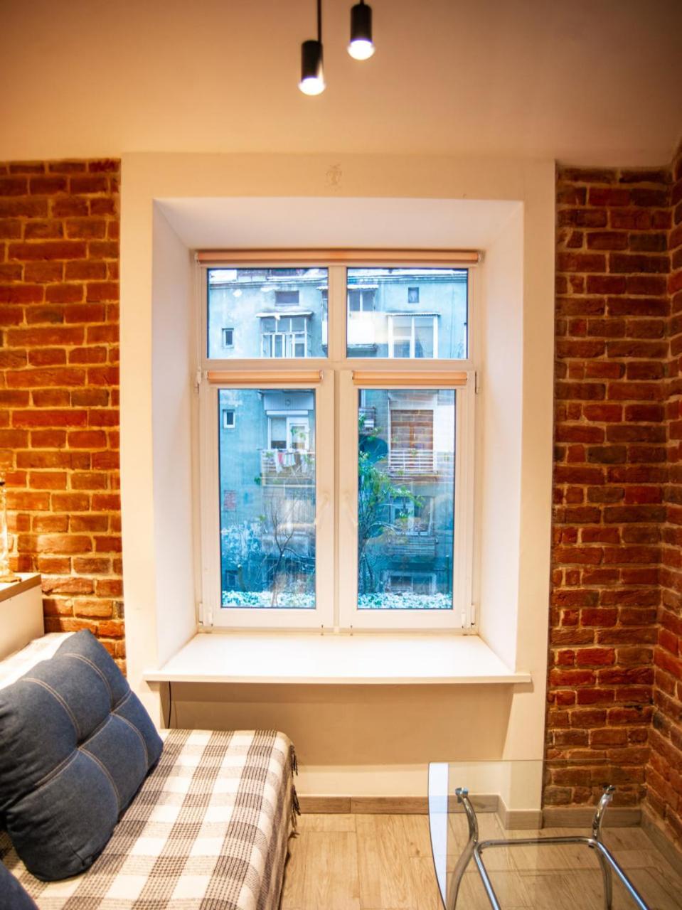 котляревського з садом Apartment *